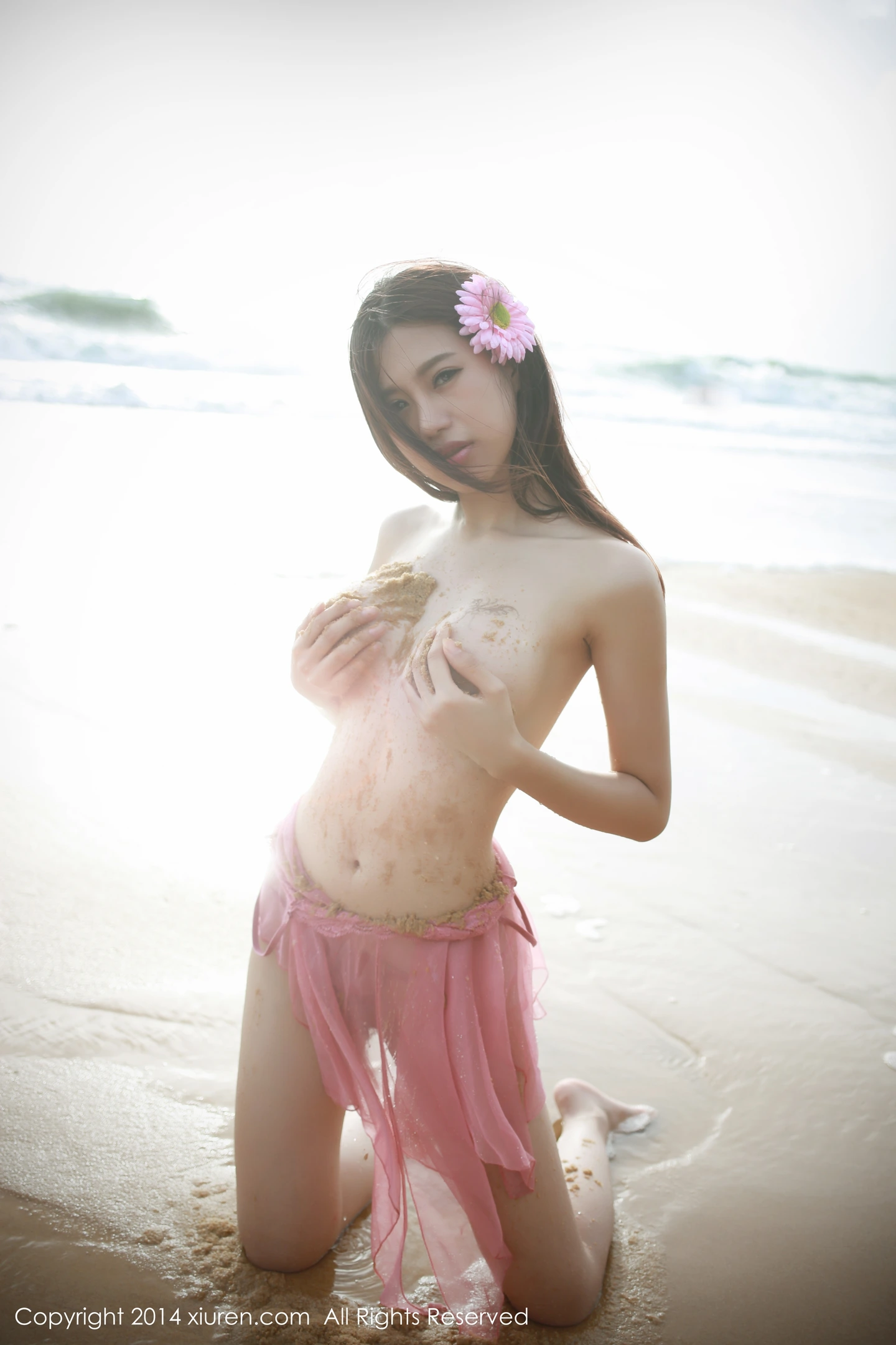 [XiuRen秀人网]No.188_嫩模绮里嘉ula泰国旅拍海边风情性感比基尼完美身材写真50P-秀人网 - XiuRen.Space